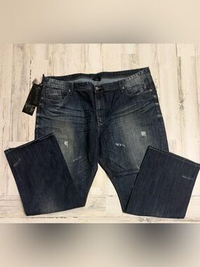 NWT. Stone touch. Dark Blue Men's Distressed Jeans